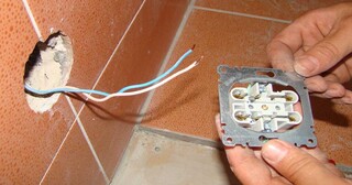 Замена розеток в Старом Осколе в октябре