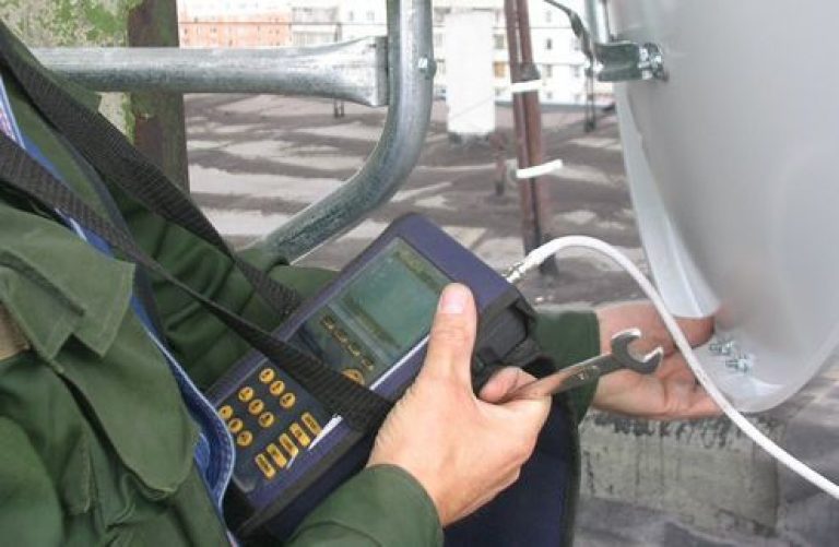 Установка спутниковой антенны в Старом Осколе в октябре